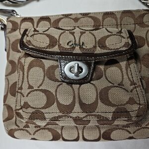 Reposhed Coach Tan and Brown Signature Swingpack Crossbody Bag